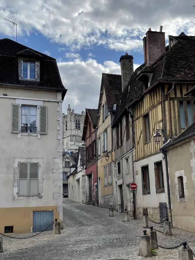Le Paul Bert Les Quais 2 Personnes Auxerre