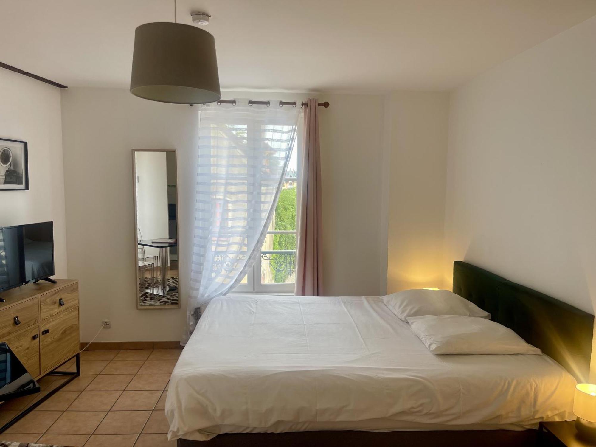 Le Paul Bert Les Quais 2 Personnes * Auxerre